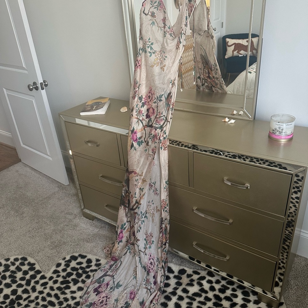 Pure Silk Dress With Oriental Bird Print - Picture 8 of 10